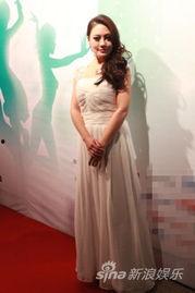 新锐杂志 娱乐,娱乐界风云变幻,盘点年度热门话题与明星动态