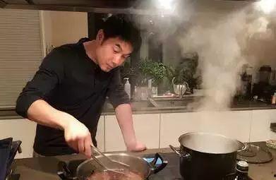 厨艺 明星,烹饪艺术与明星风采的完美融合